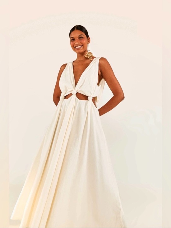 FARM Rio Dresses & Skirts - FARM RIO Women's Cream Cutout Midi Dress with Knot Details